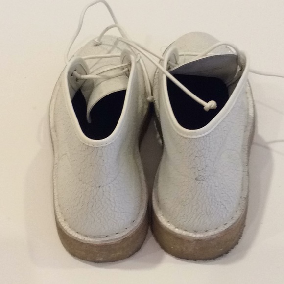 Tory Burch Bergam Cracked Leather - Picture 5 of 6